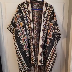 Baciano Open Arm Shawl Wrap Poncho